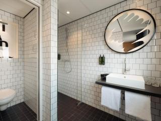 Conscious Hotel The Tire Station - Ámsterdam - 7