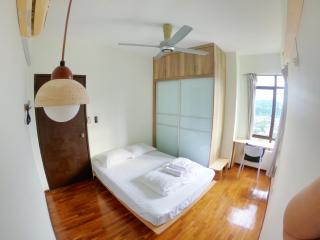 Spacious 4BR condo near KLCC - Travel with MRT - Kuala Lumpur - 4