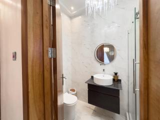 Teflon suites Kumasi - 7