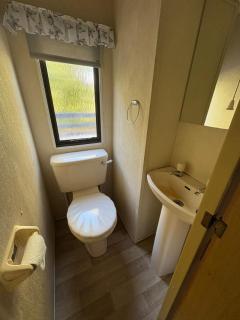 Compact Holiday Home - - 4