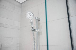 Modern Studio with Full Burj Khalifa View - 8