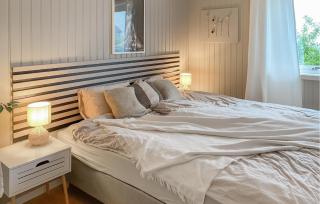 Gorgeous Home In Sørbøvågen With Wifi - - 8
