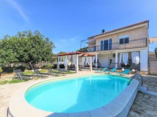 Holiday Home Joy on Countryside by Interhome - Šibenik - 0