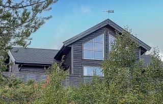 4 Bedroom Cozy Home In Skollenborg - Lindåskroken - 1