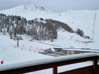 Studio rénové cosy à Plagne Centre avec balcon, skis aux pieds - FR-1-351-176 - La Plagne Tarentaise - 3