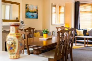 Newly Launched 3 Bedroom House with Free Parking - Litherland - 9