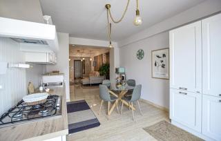 Amazing Apartment In Falerna Marina - - 4