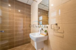 Best Deal 3BR plus maid's with Pool Perfect for Groups by Deluxe Holiday Homes - Fujaira - 7