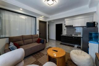 Luvega Oasis Suites 1 BR - Nairobi - 1