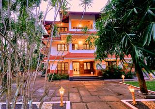 Ushasree Wayanad Heritage Premium Pool Resort by VOYE HOMES - Ambalavayal - 2