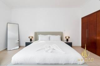 Arbab Homes Super Deluxe 2BR Full Burj Khalifa View- South Ridge - Dubai - 1
