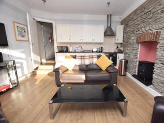2 Bed in Aberdovey DY054 - Aberdyfi - 8