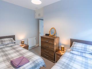 2 Bed in Aberdovey DY054 - Aberdyfi - 2