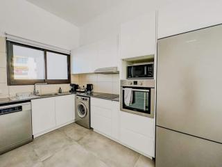 Queens Gardens Paradise Vip, Pool, Mall, Sea - 2