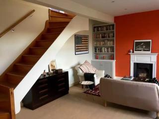 Stylish top floor 1 bed flat in West Hampstead - Londra - 0