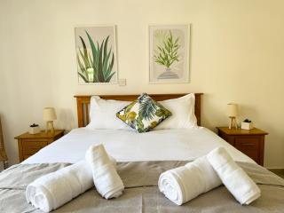 Royal-seacrest Oasis, Pool-side - Paphos - 2