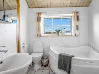 Holiday Home Winona - 600m from the sea by Interhome - Løkken - 7