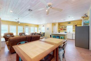 Ocean Village - Port Aransas - 6