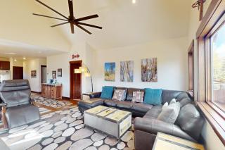 Blue River Condo Unit 203 - 5