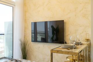 Your Peaceful Living Awaits You in this Flat - Dubai - 3