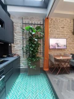 Le Petit Atelier Des Lumières, VÉRANDA AGRÉABLE - Paris - 2