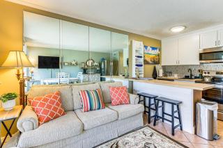 Walk to Beach Resort Perks at Hilton Head Condo! - Hilton Head Island - 8