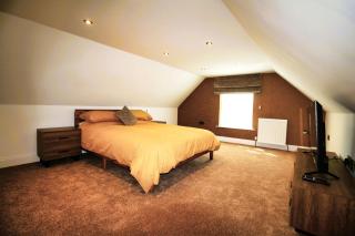 1 Bed Cottage - Plus Sofa Bed - Sleeps 4 - Pets - 0