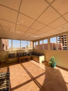 Superbe Appartement avec Véranda et Terrasse - 6