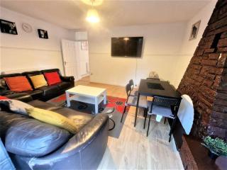 London Zone 1, 3bedroom with a garden - 8