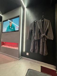 La squid love jacuzzi & cinema prive - Melun - 1
