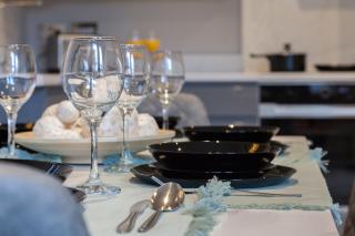 2 Bedroom Flat - Long Term Stay Rates- Contractors-Professionals-Relocation - Leeds - 5