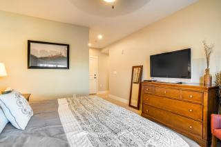 Walk to Slopes Granby Condo with Balcony! - 1
