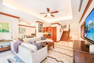 Casa Luna 15 - Gated Seaside Village with Shared Pool, Jacquzi, & Beach Cove - George Town - 2