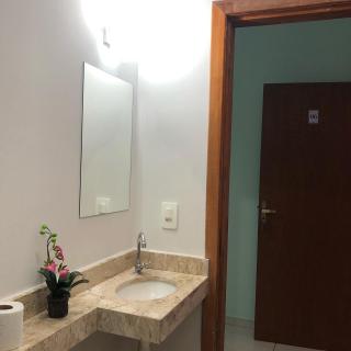 Pousada Terra do Sossego Suítes no Centro com Suites Moura - Pirenópolis - 2