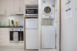 Luxurious Apt with Rooftop Pool Gym Tennis Carpark - Auckland - 3