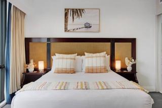 Luxurious Apt with Rooftop Pool Gym Tennis Carpark - Auckland - 1