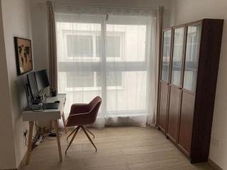 Spacious 3BR Retreat, Near Beach, Pool & Gym Access - 4