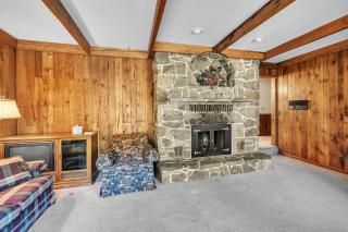 Bear Paw Cottage- 12 mins to Seneca Rocks cottage - 1