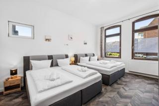 Infinity Stay Kaiser Wilhelm Bruecke - Wilhelmshaven - 6