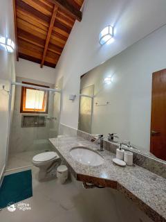 Linda casa em cond com piscina e perto da praia - Ilhabela - 3
