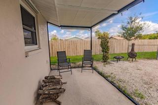 Spacious Backyard & Pool Retreat - 5 Mins to Beach - 3