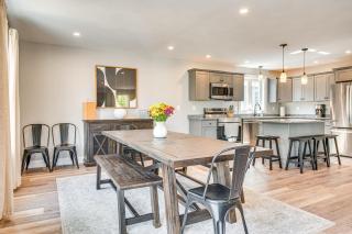 Walk to Beaches and Parks Home with Deck in Laconia - 9