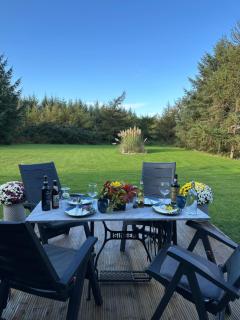 Forest Path luxury Studio Apartment with large bedroom bathroom and sauna Sleeps up to 4 - Ballynahinch - 8