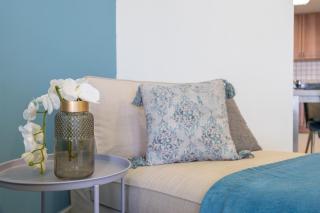 StayShort - Stunning 1-Bedroom Apartment with Marina Views - 1