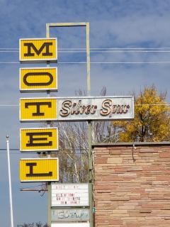 Silver Spur Motel - 3