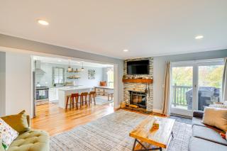 Mtn and Foliage Views Modern Mount Snow Stay! - Dover - 7