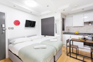 Studio9 Rooms - Next to Emirates Stadium - Budget Rooms with Shared Bathroom - Londra - 4