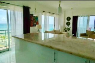 Lux Beachfront 2-BR apartment Restaurant - Santo Domingo - 7