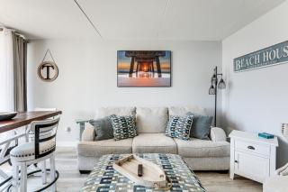 2 Blocks to Beach Modern Condo in North Wildwood! - North Wildwood - 7