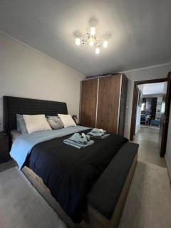The Streamside Villa - - 7